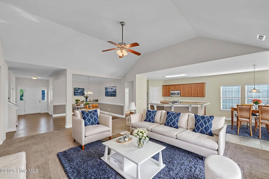 Photo of 146 Moyock Landing Drive, Moyock, NC 27958 (MLS # 100542529)