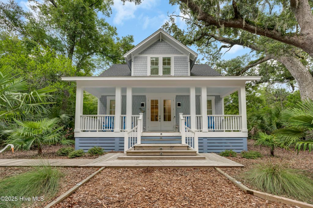 Photo of 2114 Heron Trace, Bald Head Island, NC 28461 (MLS # 100524821)