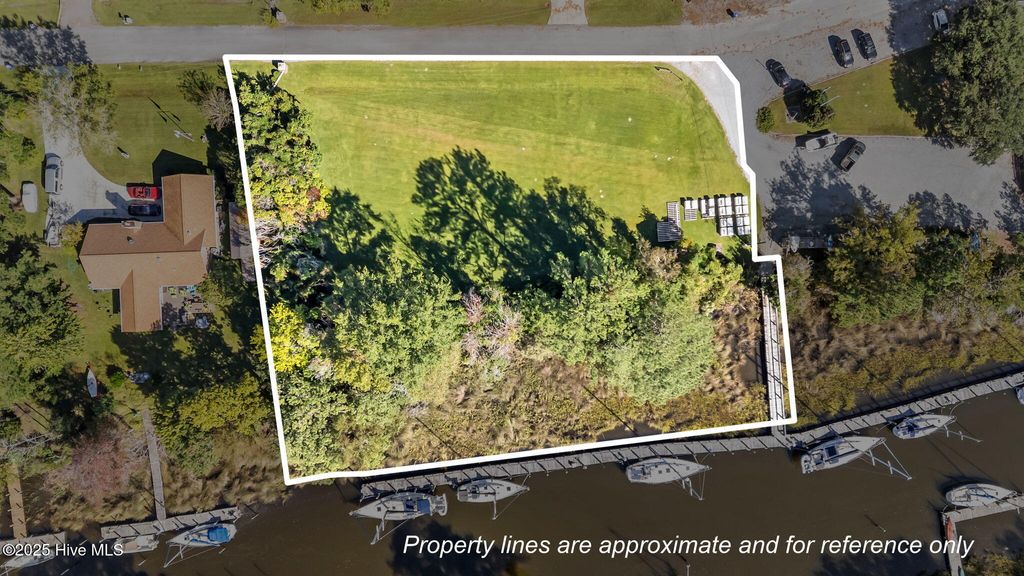Photo of 0 Harbour Way, Oriental, NC 28571 (MLS # 100537440)