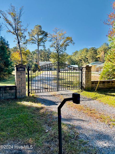 A home in Farmville