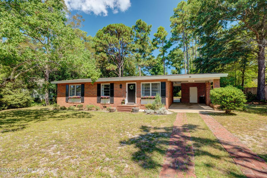 Photo of 5329 Autumn Drive, Wilmington, NC 28409 (MLS # 100531442)