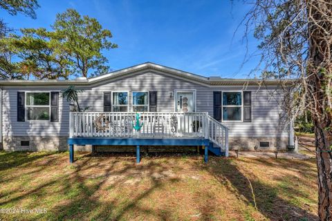 A home in Oak Island