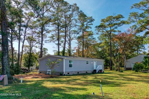 A home in Oak Island