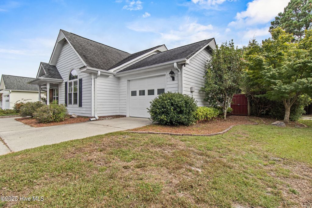 Photo of 912 Taliga Lane, Wilmington, NC 28412 (MLS # 100532391)