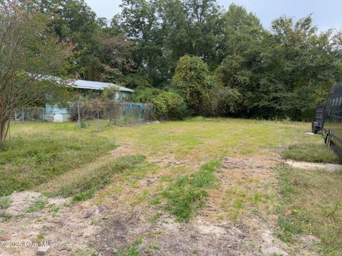 Photo of 284 Court Street, Jacksonville, NC 28540 (MLS # 100532276) Photo of 284 Court Street, Jacksonville, NC 28540 (MLS # 100532276)
