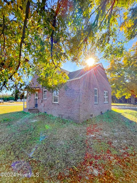 A home in Chinquapin