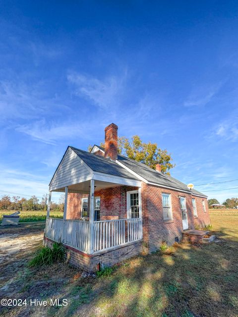 A home in Chinquapin