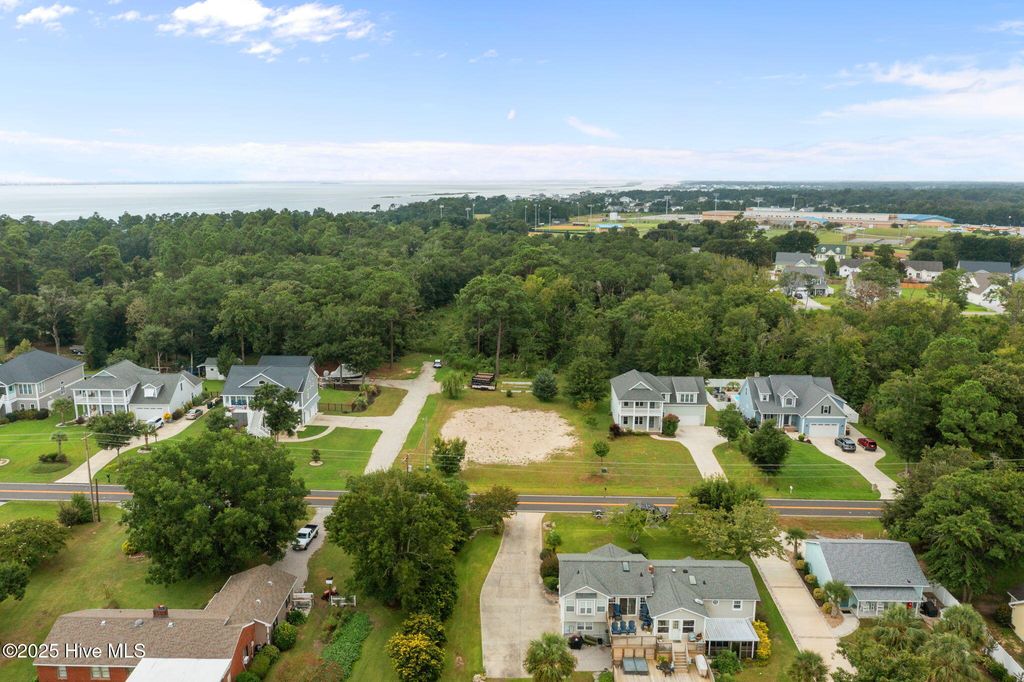 Photo of 264 Pearson Circle, Newport, NC 28570 (MLS # 100529649)
