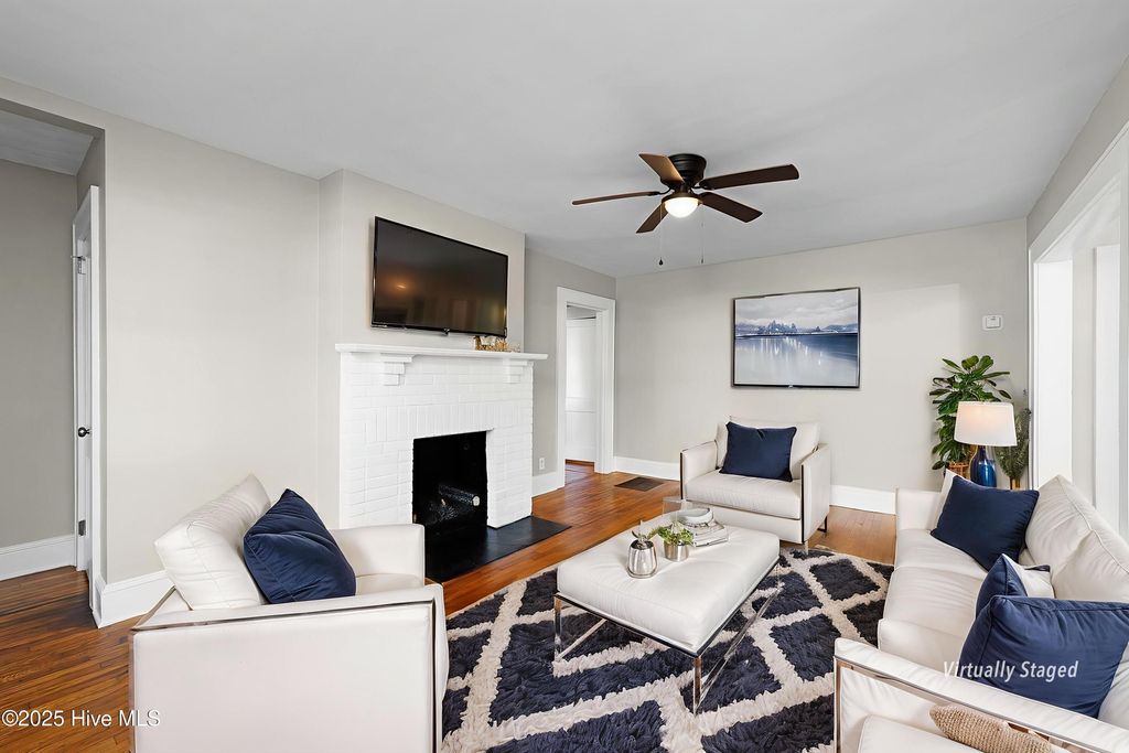 Photo of 515 National Court Drive, New Bern, NC 28560 (MLS # 100537419)