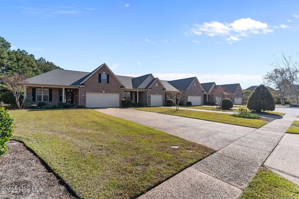 Photo of 3010 Braewood Court, Leland, NC 28451 (MLS # 100541169)