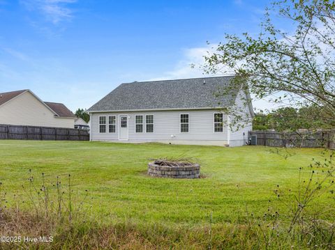 Tiny photo for 305 Forbes Lane, Jacksonville, NC 28540 (MLS # 100535701)