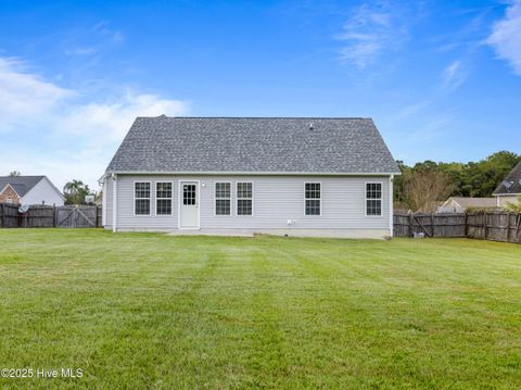 Tiny photo for 305 Forbes Lane, Jacksonville, NC 28540 (MLS # 100535701)