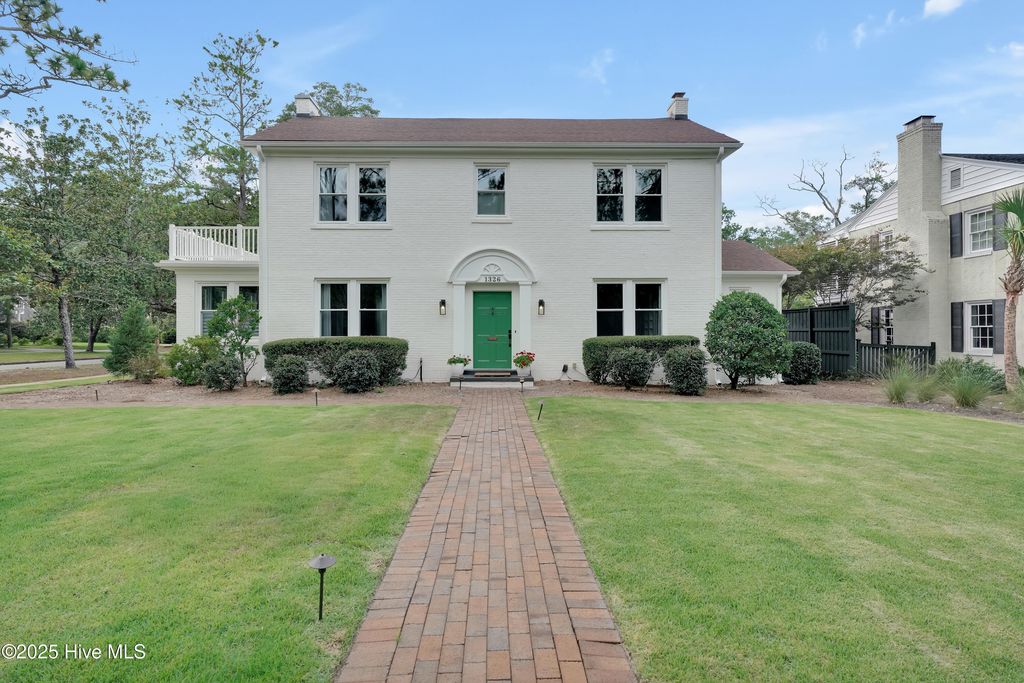 Photo of 1326 Country Club Road, Wilmington, NC 28403 (MLS # 100528025)