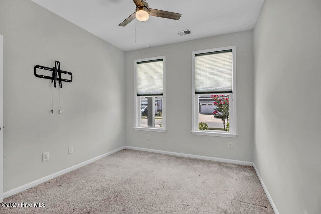 Photo of 4933 Glen Garden Circle, Leland, NC 28451 (MLS # 100517881)