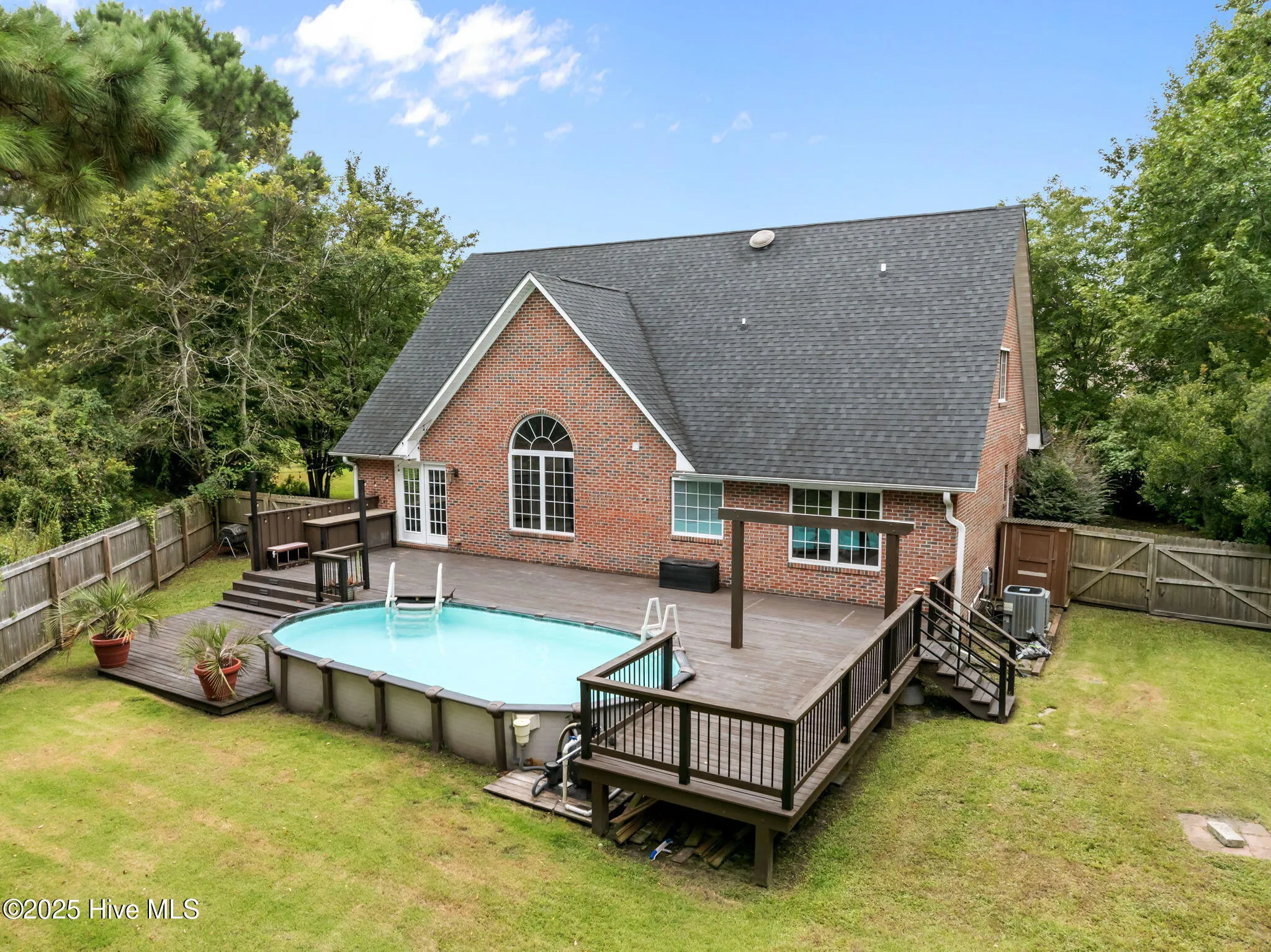 Wilmington, North Carolina 28405, United States, 4 Bedrooms Bedrooms, ,3 BathroomsBathrooms,Residential,Pending,209215