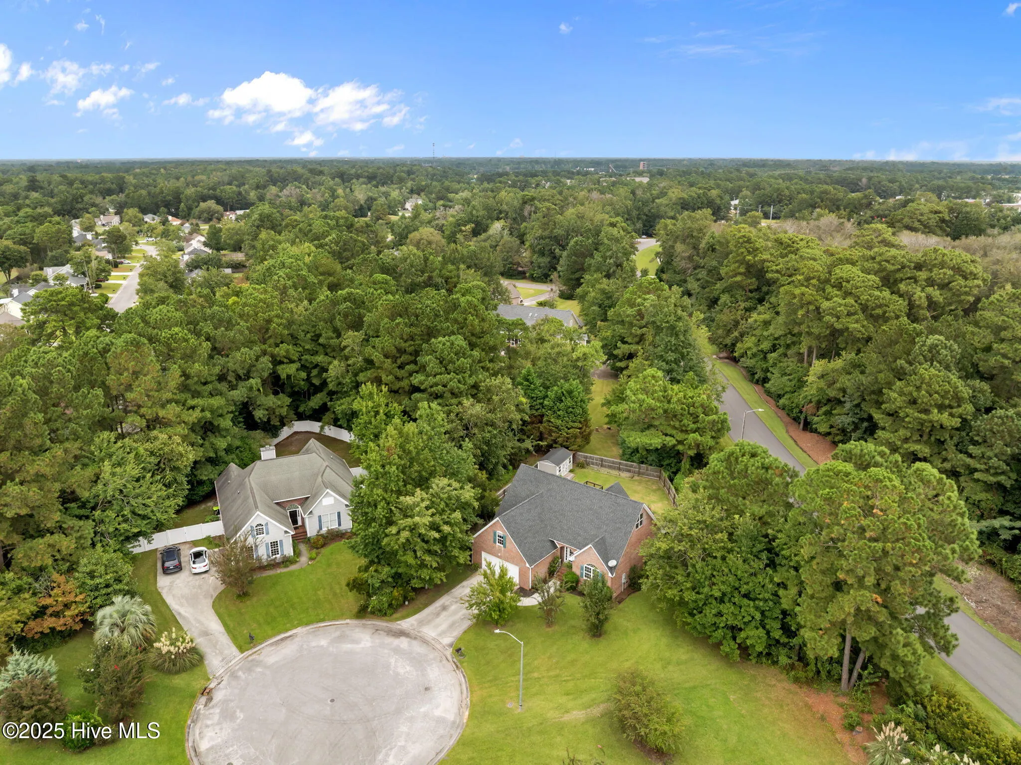 Wilmington, North Carolina 28405, United States, 4 Bedrooms Bedrooms, ,3 BathroomsBathrooms,Residential,Pending,209215