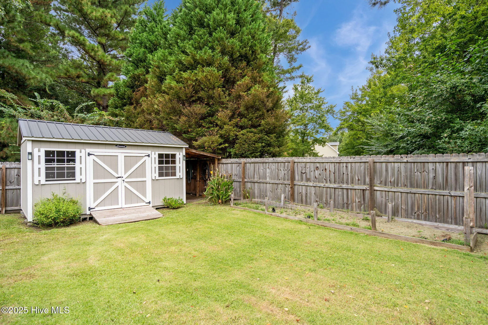 Wilmington, North Carolina 28405, United States, 4 Bedrooms Bedrooms, ,3 BathroomsBathrooms,Residential,Pending,209215