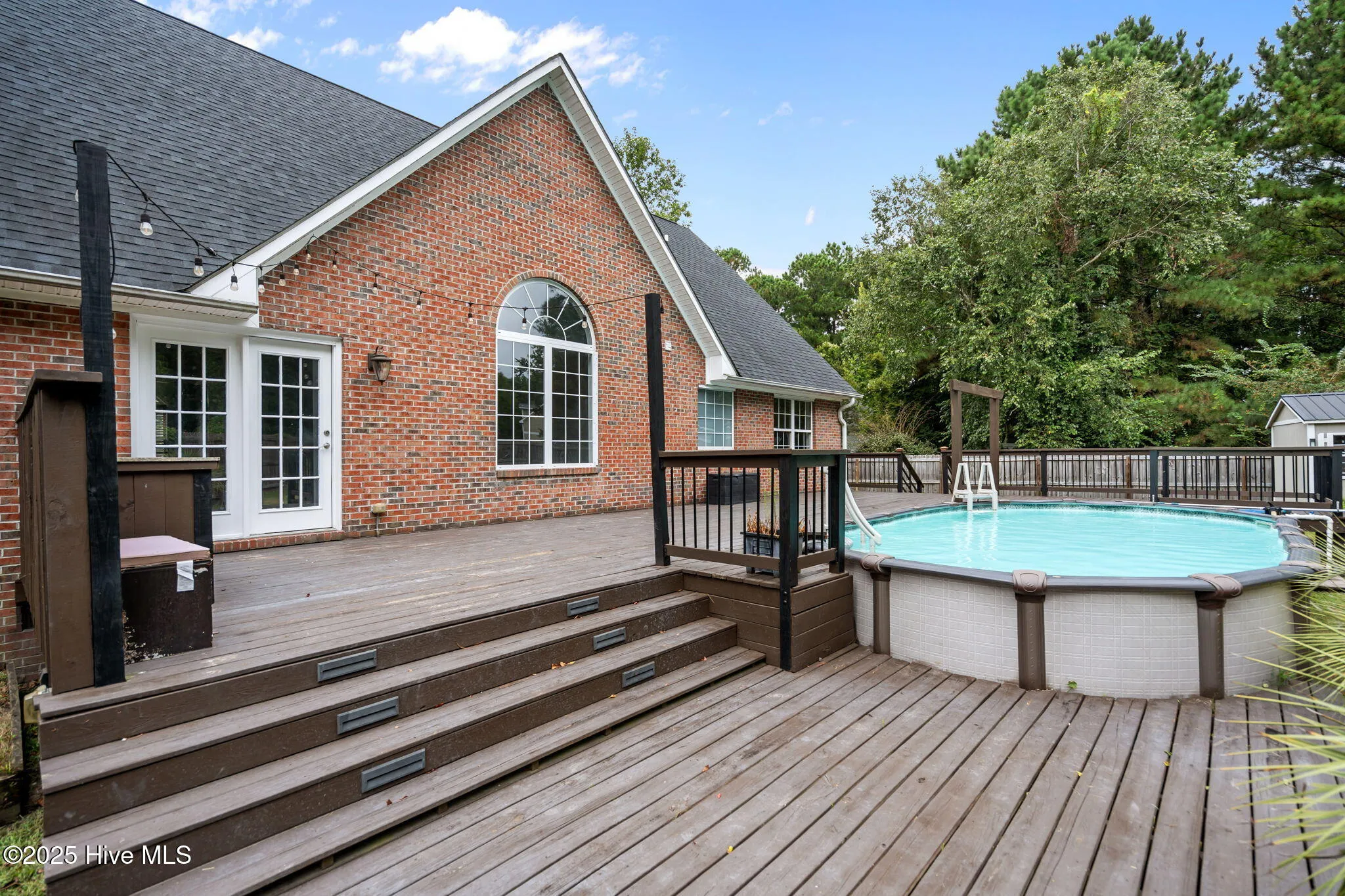 Wilmington, North Carolina 28405, United States, 4 Bedrooms Bedrooms, ,3 BathroomsBathrooms,Residential,Pending,209215