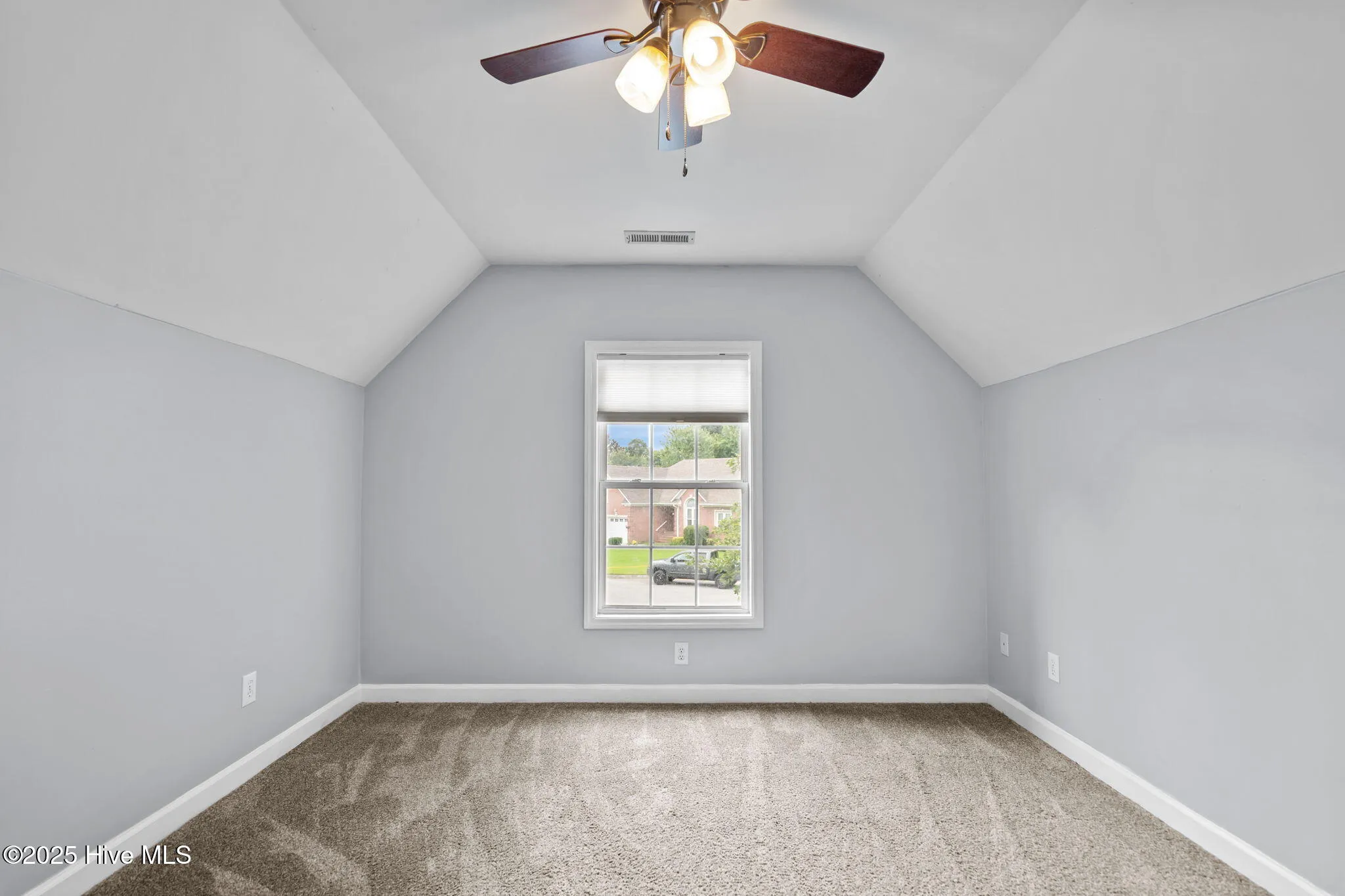 Wilmington, North Carolina 28405, United States, 4 Bedrooms Bedrooms, ,3 BathroomsBathrooms,Residential,Pending,209215