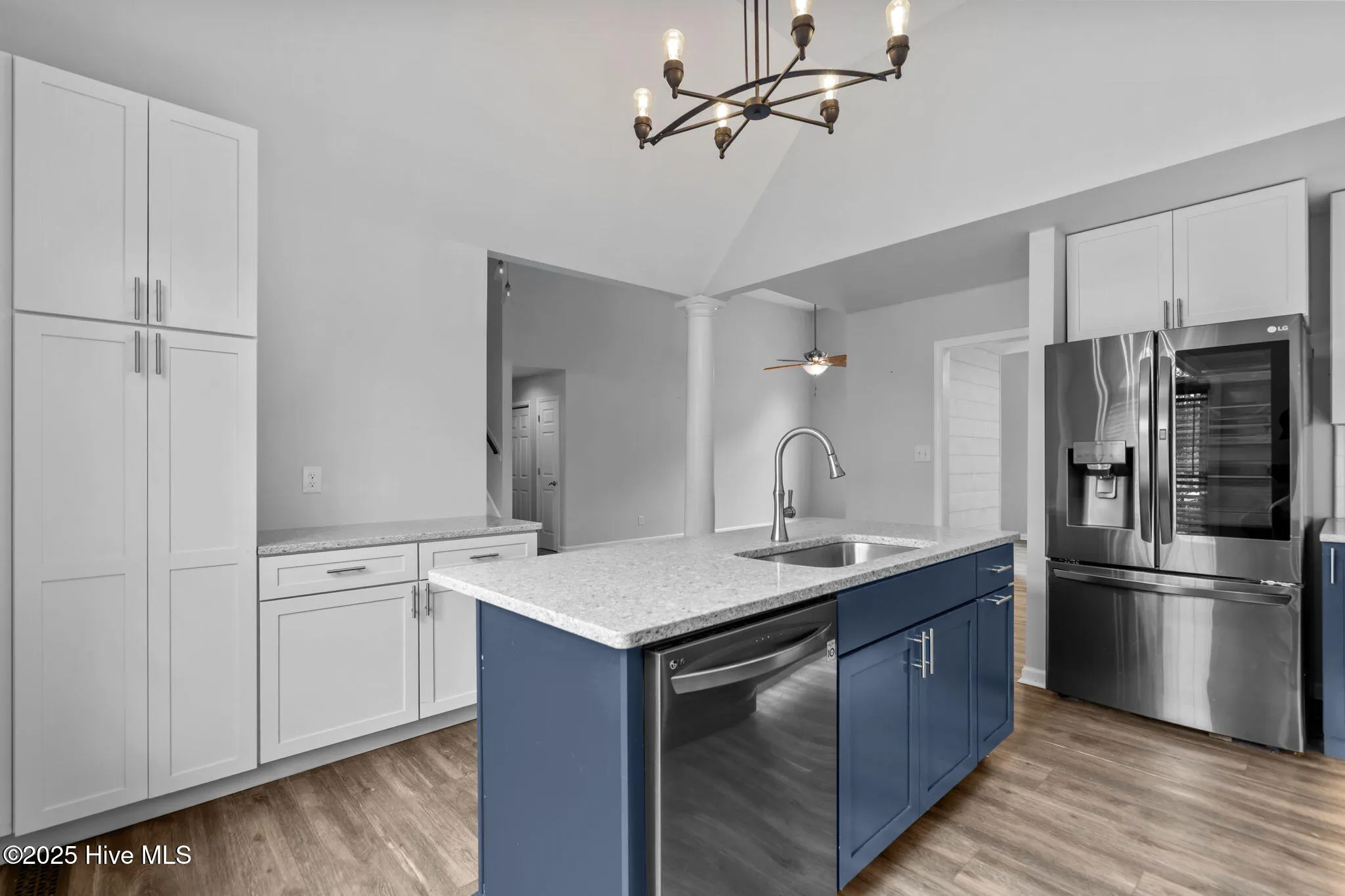 Wilmington, North Carolina 28405, United States, 4 Bedrooms Bedrooms, ,3 BathroomsBathrooms,Residential,Pending,209215