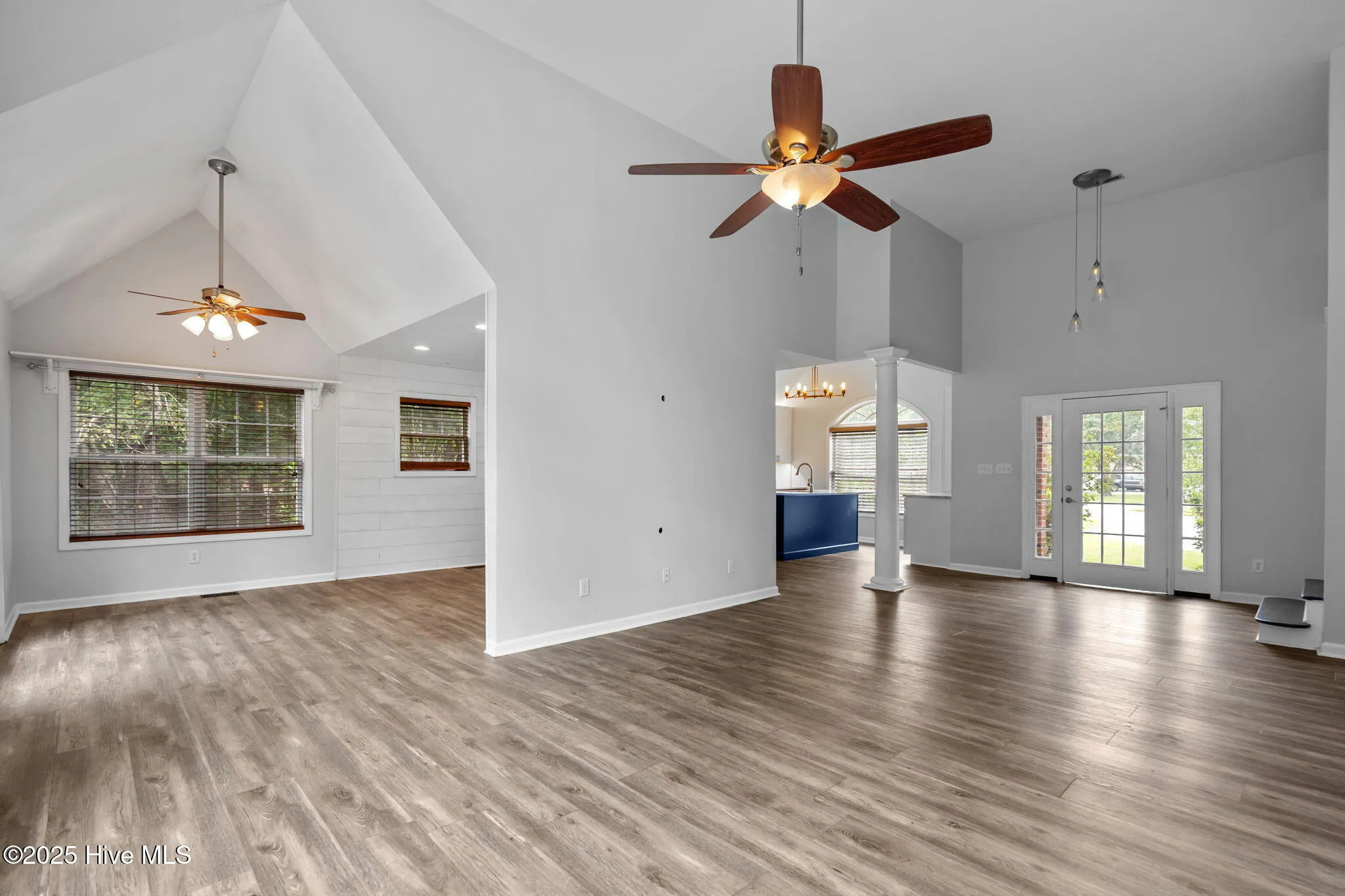 Wilmington, North Carolina 28405, United States, 4 Bedrooms Bedrooms, ,3 BathroomsBathrooms,Residential,Pending,209215