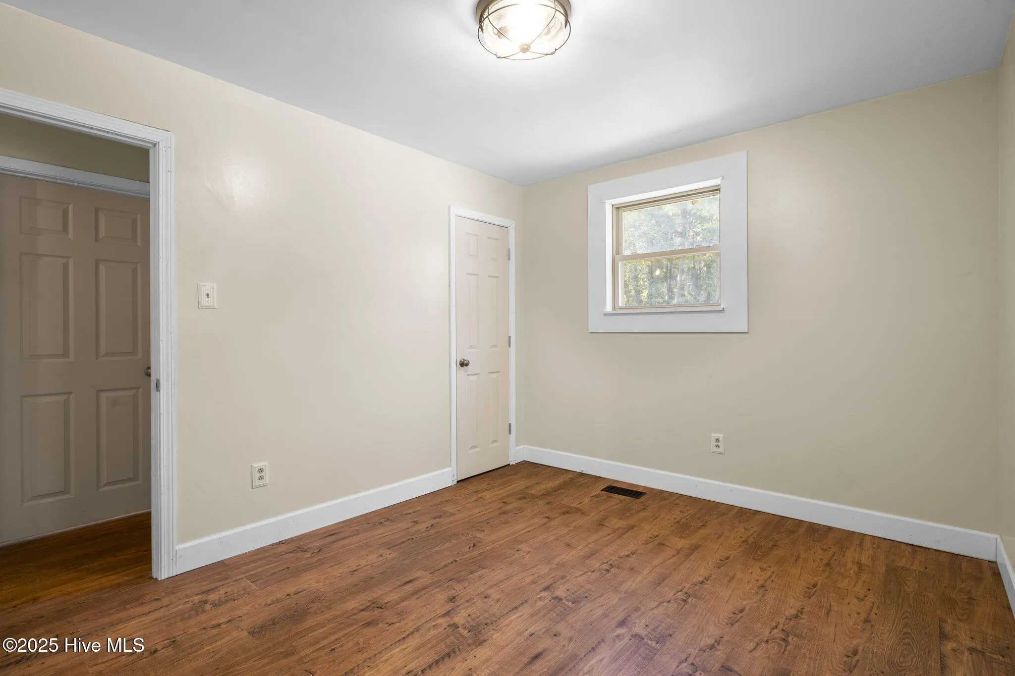 Tar Heel, North Carolina 28392, United States, 2 Bedrooms Bedrooms, ,1 BathroomBathrooms,Residential,Active,219717