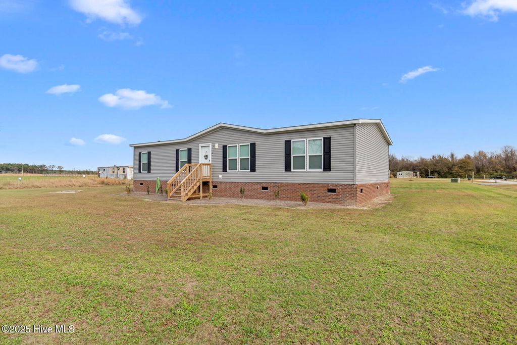 Photo of 292 Sand Ridge Road, Beulaville, NC 28518 (MLS # 100543196)