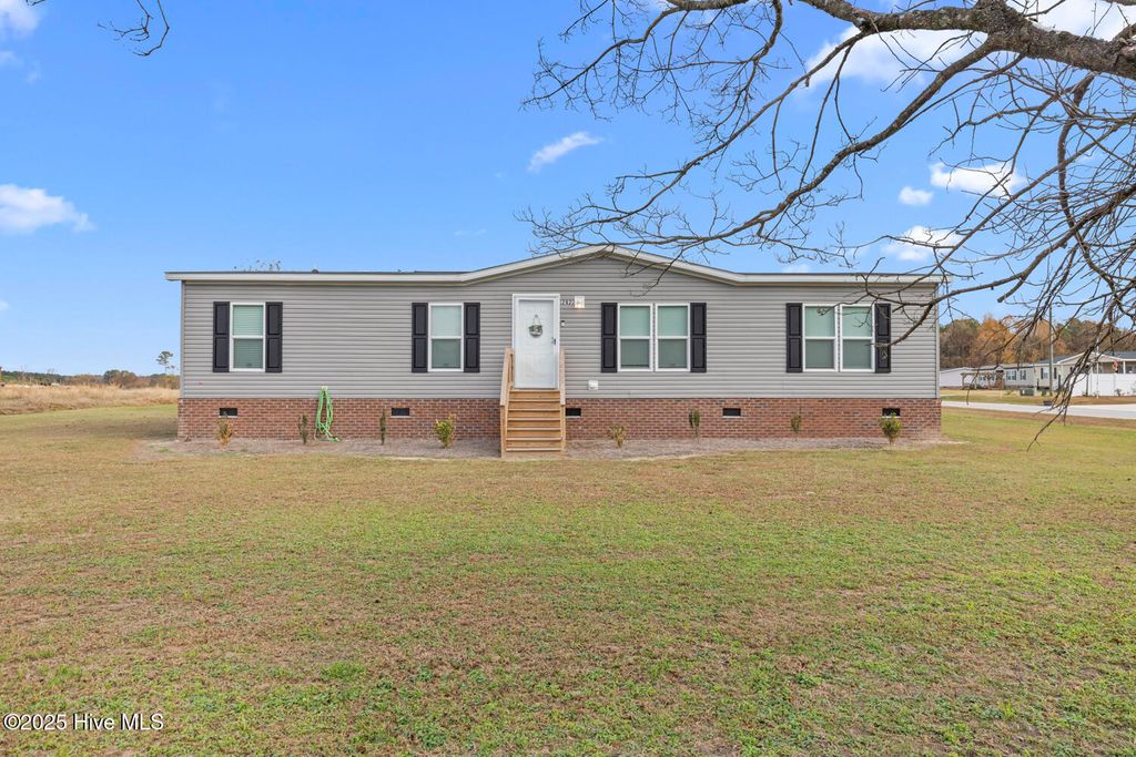 Photo of 292 Sand Ridge Road, Beulaville, NC 28518 (MLS # 100543196)
