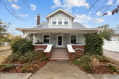 MLS: 100493549