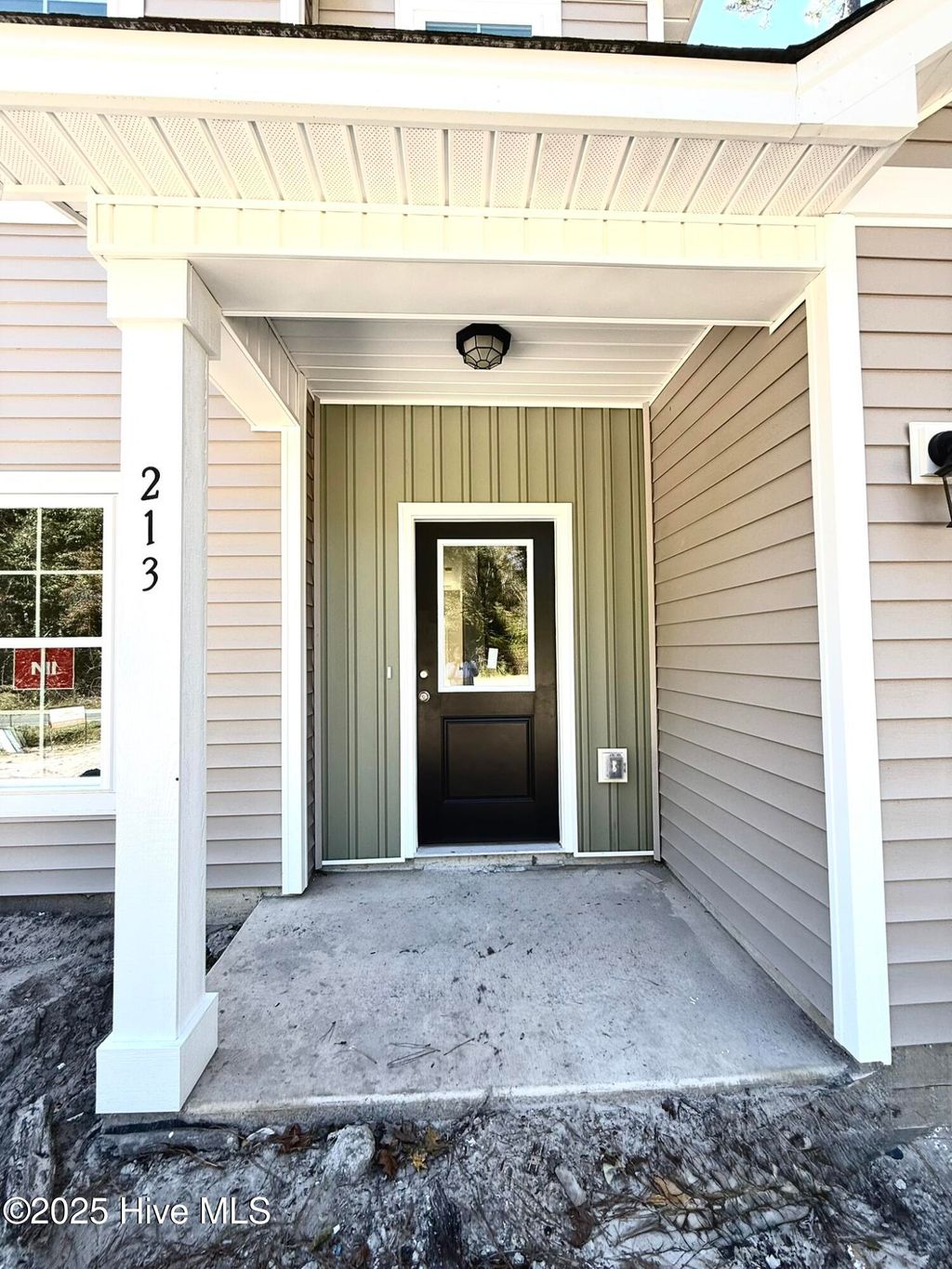 Photo of 213 Brighttown Road, Maysville, NC 28555 (MLS # 100519242)