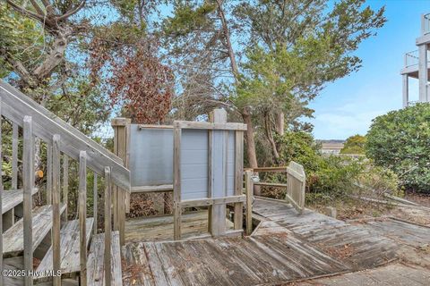 A home in Oak Island