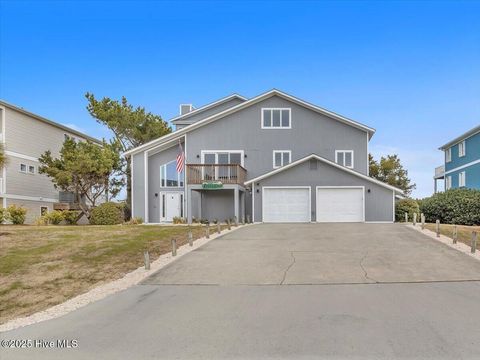 A home in Oak Island