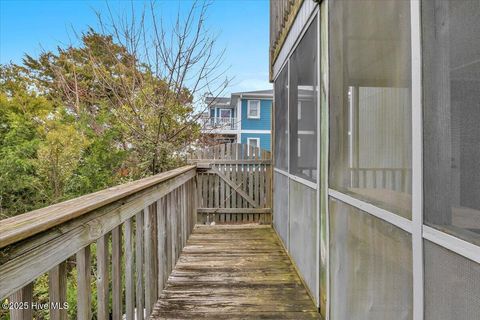 A home in Oak Island