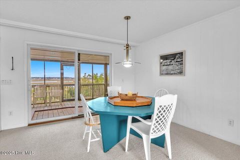 A home in Oak Island