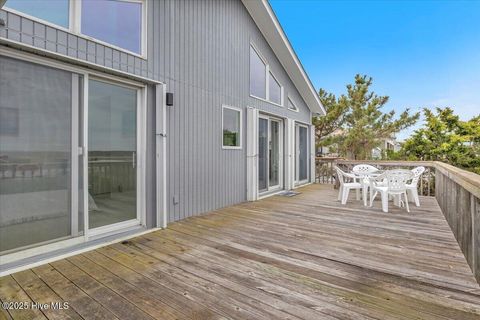 A home in Oak Island