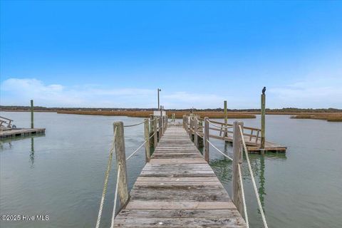 A home in Oak Island