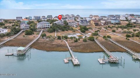 A home in Oak Island