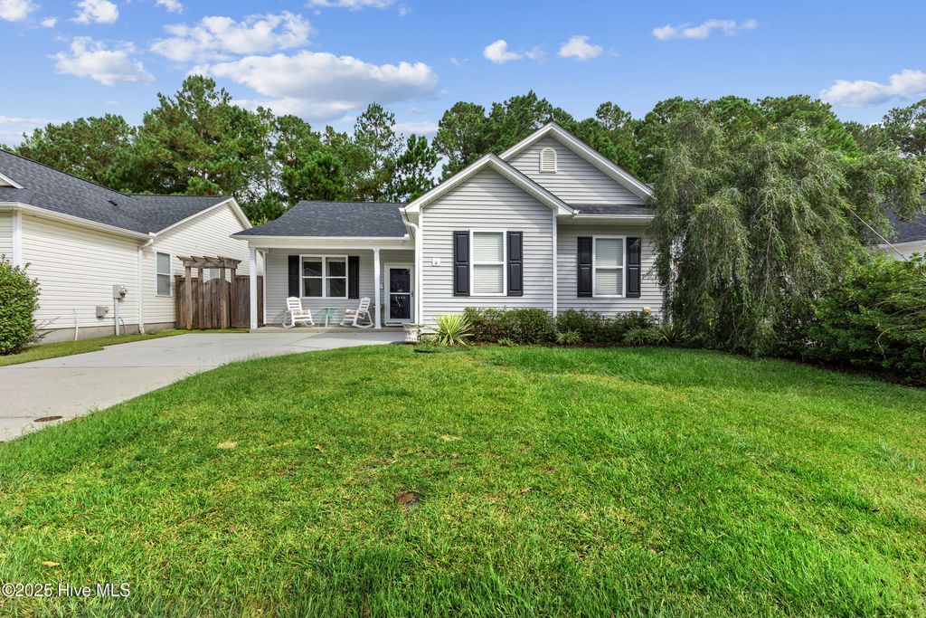 Photo of 9406 Night Harbor Drive, Leland, NC 28451 (MLS # 100533913)