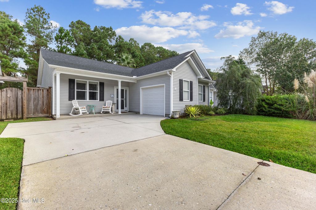 Photo of 9406 Night Harbor Drive, Leland, NC 28451 (MLS # 100533913)