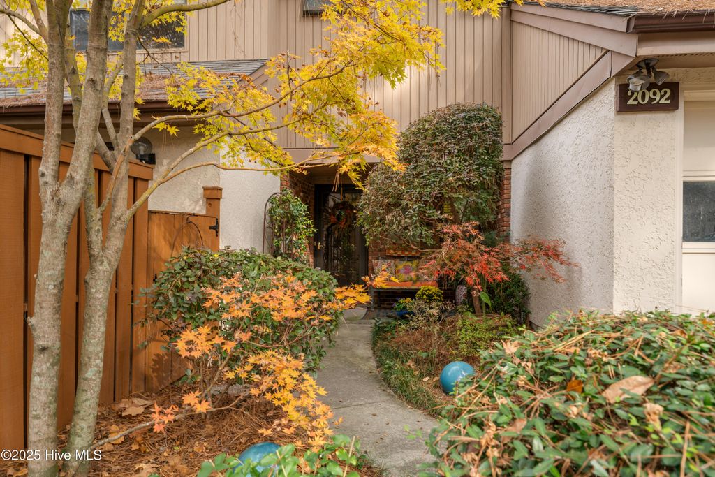 Photo of 2092 Albert Circle #100, Wilmington, NC 28403 (MLS # 100543776)