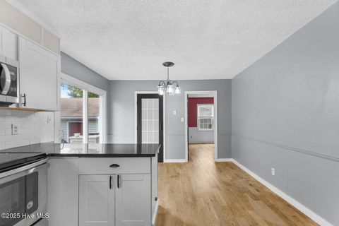 Tiny photo for 104 Maiden Lane, Jacksonville, NC 28546 (MLS # 100535767)