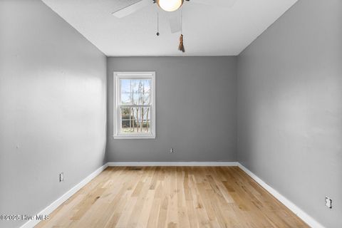 Tiny photo for 104 Maiden Lane, Jacksonville, NC 28546 (MLS # 100535767)