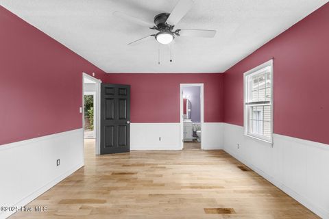 Tiny photo for 104 Maiden Lane, Jacksonville, NC 28546 (MLS # 100535767)