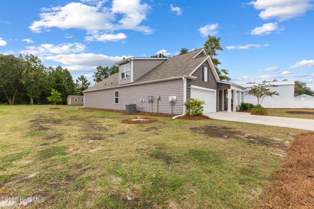 Photo of 2260 Grande Palms Trail SE, Bolivia, NC 28422 (MLS # 100531252)