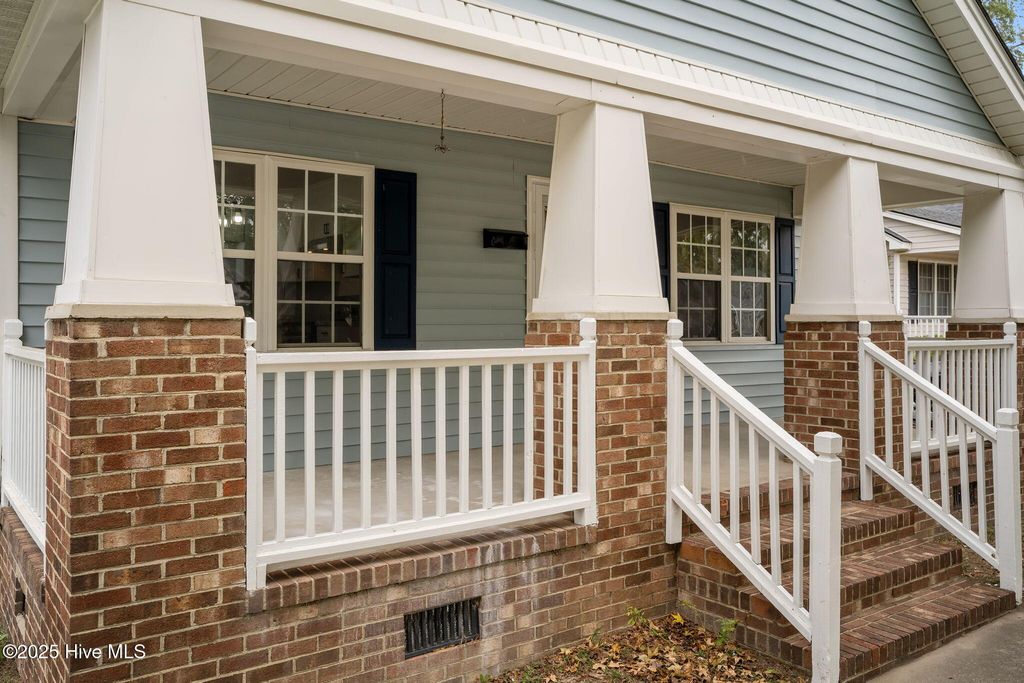 Photo of 1321 Nash Street E, Wilson, NC 27893 (MLS # 100535065)