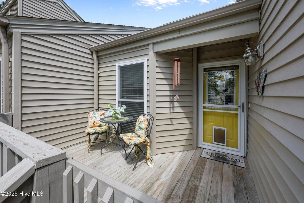 Photo of 7172 Windward Drive, New Bern, NC 28560 (MLS # 100517443)