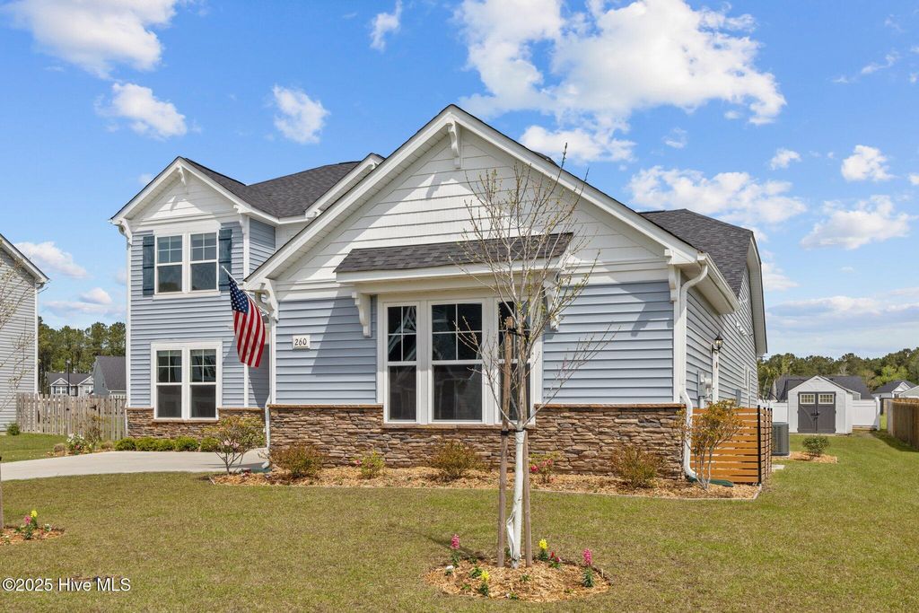 Photo of 260 E Red Head Circle, Sneads Ferry, NC 28460 (MLS # 100503242)