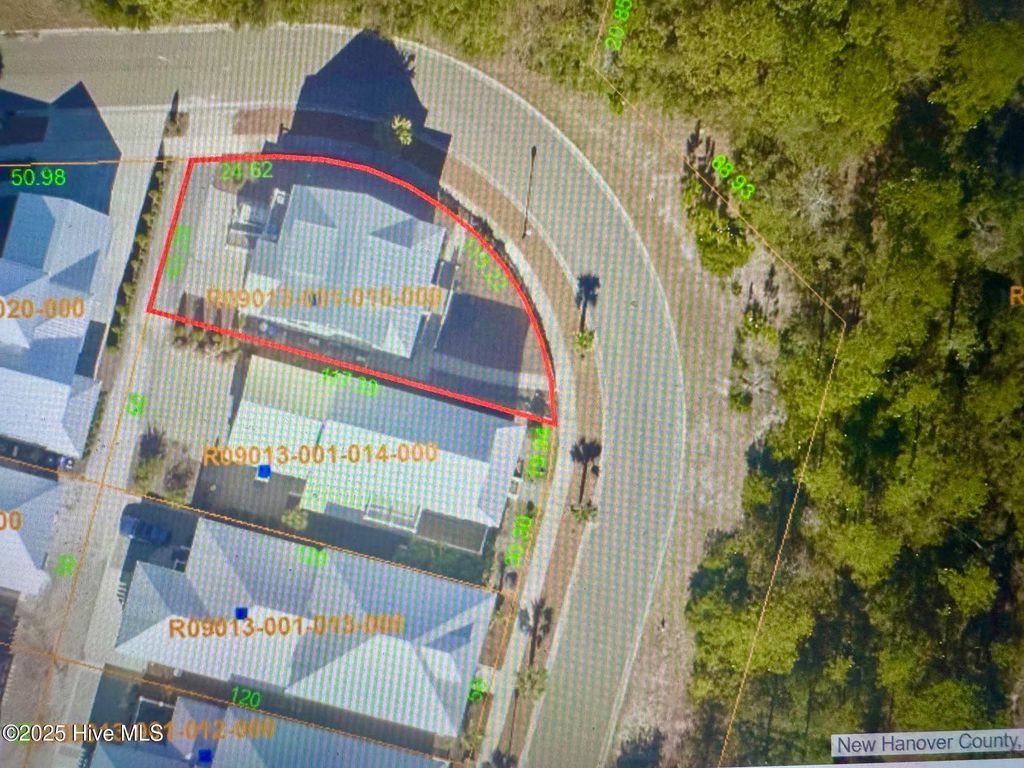 Photo of 1222 Croaker Lane, Carolina Beach, NC 28428 (MLS # 100536198)