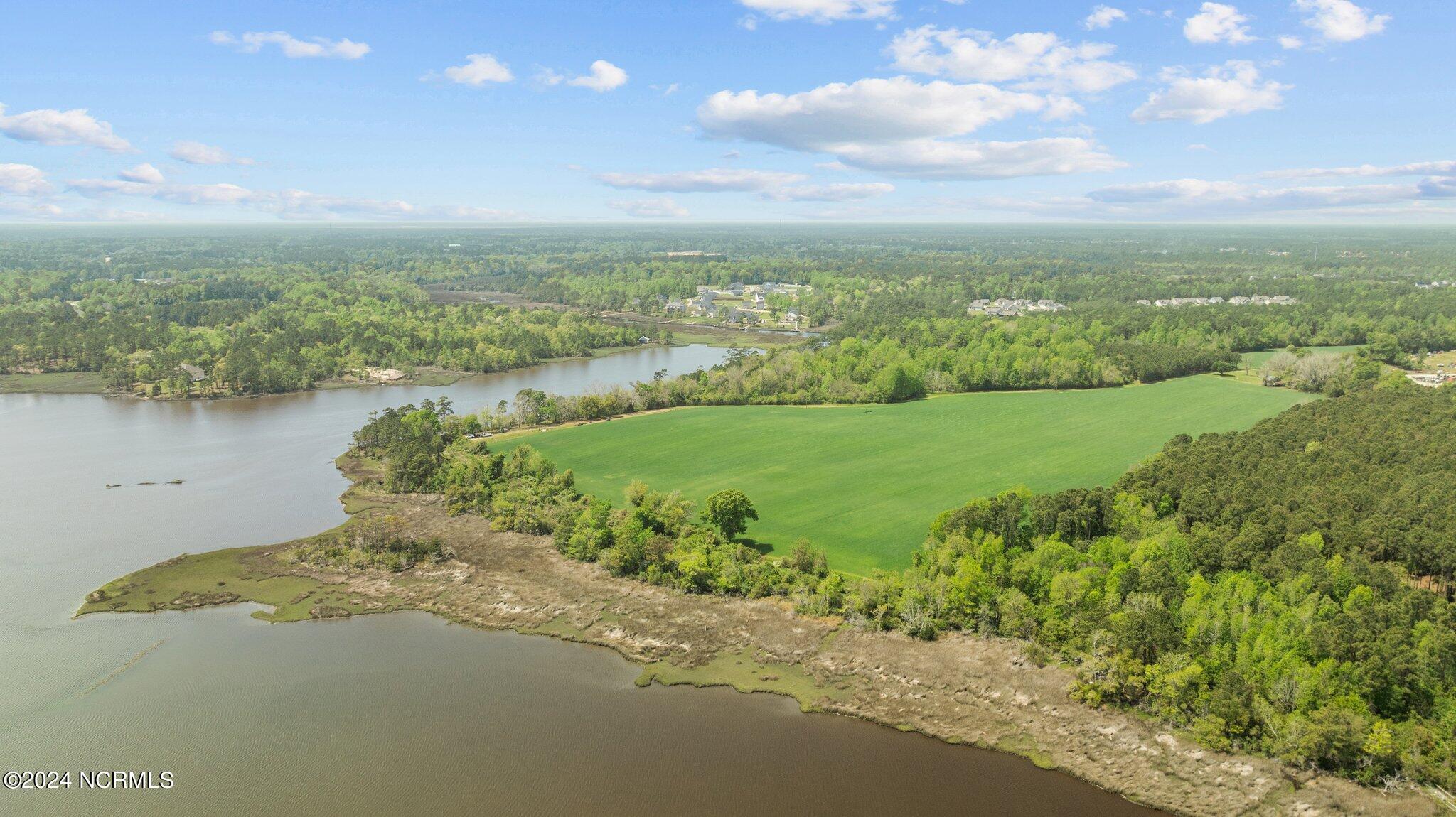 517 Queens Creek Road