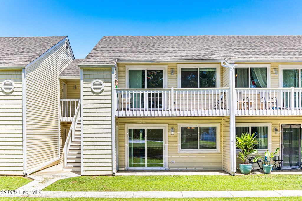 Photo of 2036 Sloop Point Loop Road #A4, Hampstead, NC 28443 (MLS # 100507457)